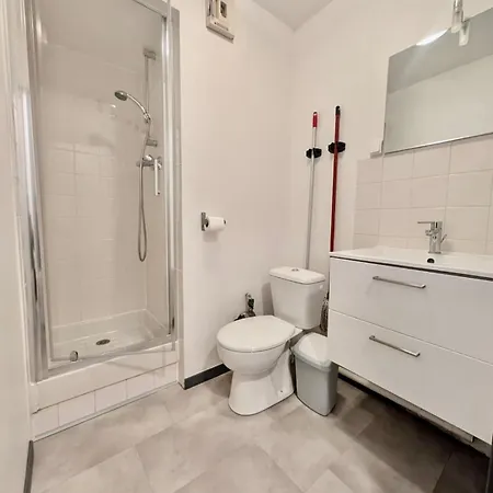 Lägenhet Near Train Station And Downtown With Free Parking Grenoble